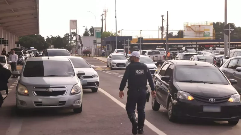 Vereador critica multas a motoristas de aplicativo no aeroporto de Campo Grande