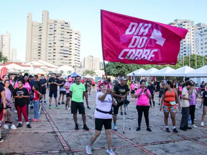 Dia do Corre celebra um ano com corrida de 5 km, shows e participação de várias gerações