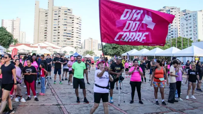 Dia do Corre celebra um ano com corrida de 5 km, shows e participação de várias gerações