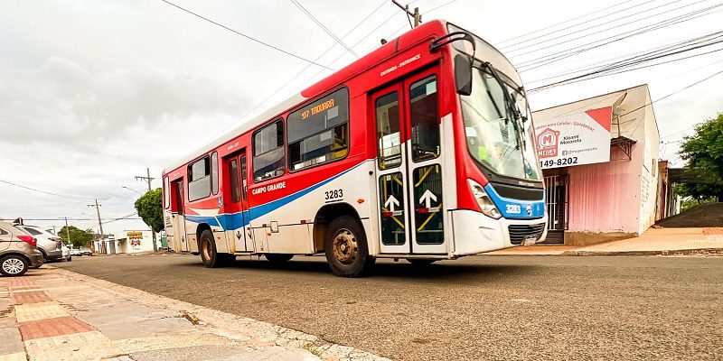 Mulher morre após passar mal dentro de ônibus do transporte coletivo em Campo Grande
