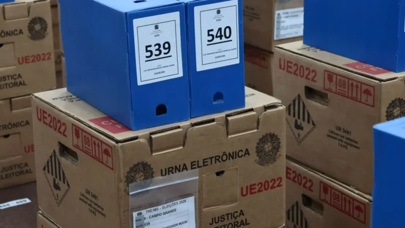 Justiça Eleitoral inicia entrega de urnas para o segundo turno em Campo Grande
