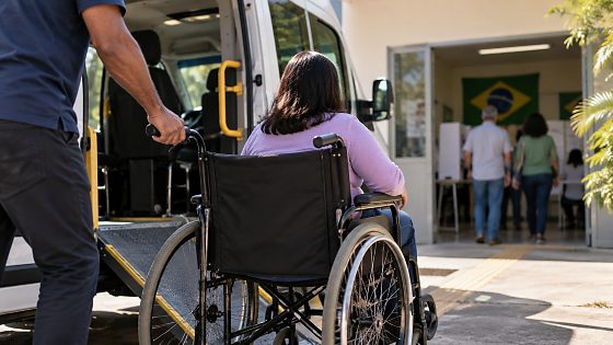 Prazo para pedir transporte gratuito a eleitores com deficiência termina quarta em Campo Grande