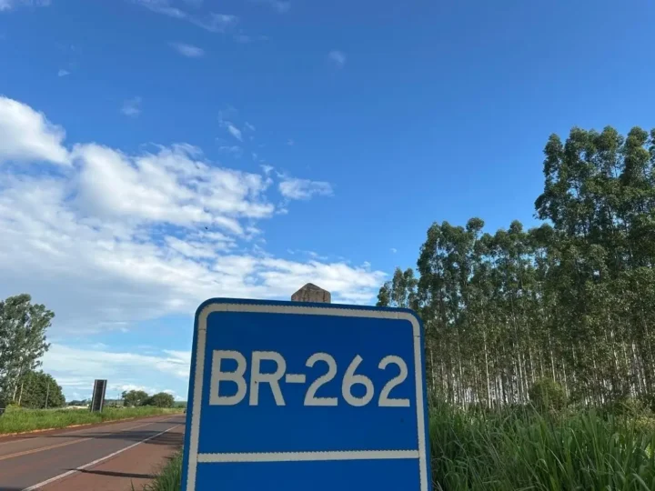 Duplicação de 100 km da BR-262 deve começar em 2027 em MS